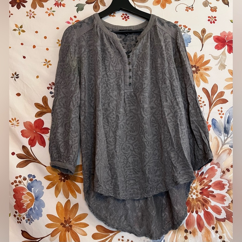Lucky Brand M Grey Lace Textured 3/4 Sleeve Casual Boho Fall Winter Spring Top